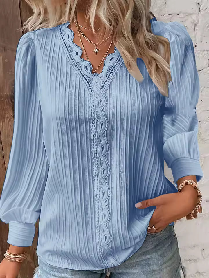 Martina – Chique blouse met V-hals