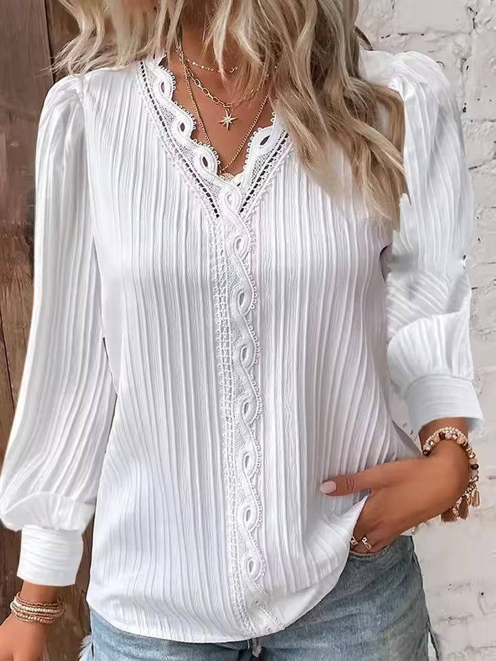 Martina – Chique blouse met V-hals