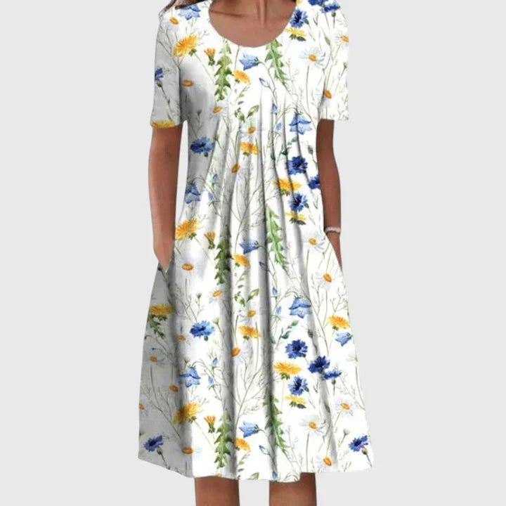 Elegante jurk die de buik bedekt