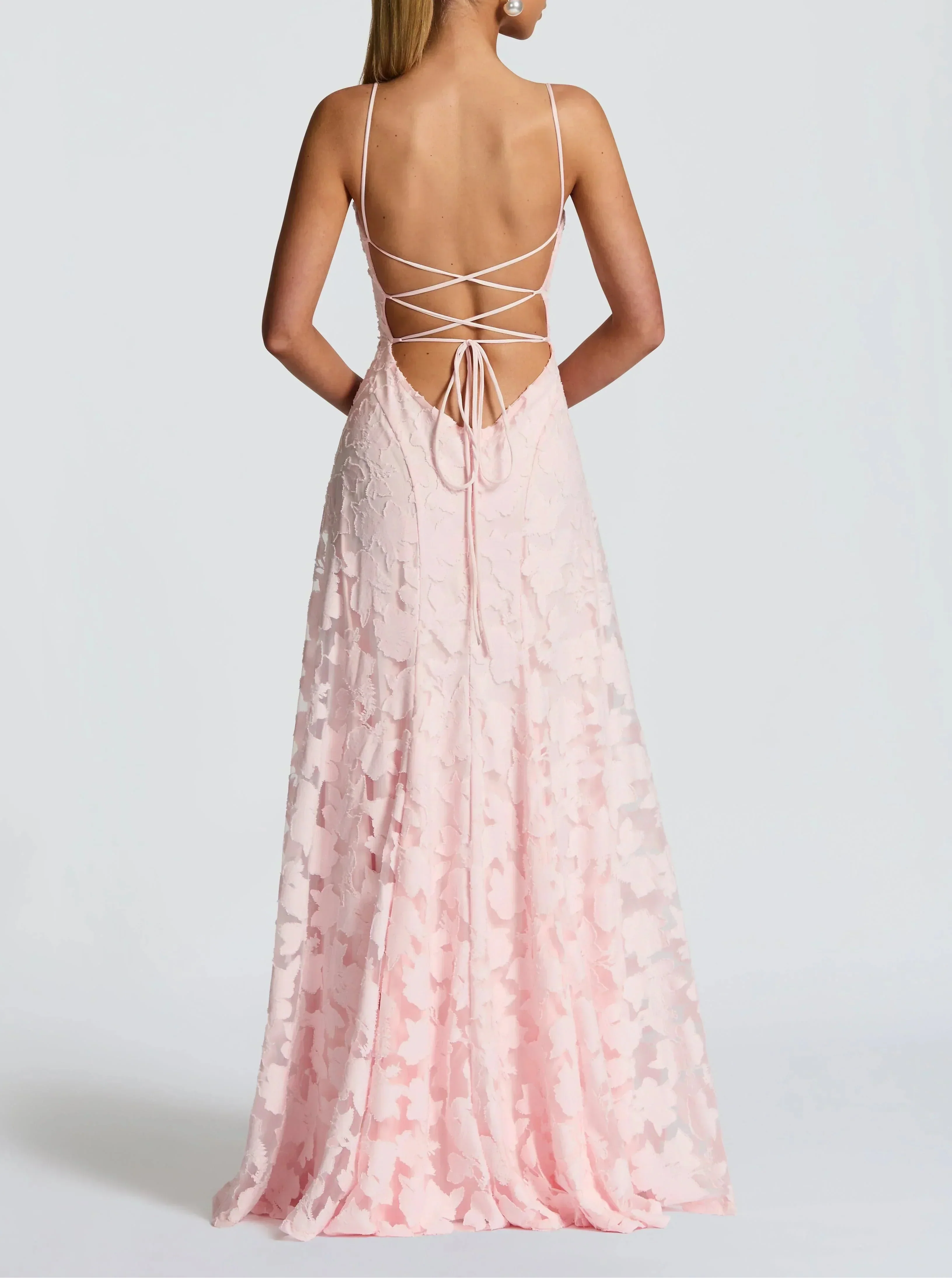 Zenviro – Vloeiende elegantie in tijdloze maxi-stijl