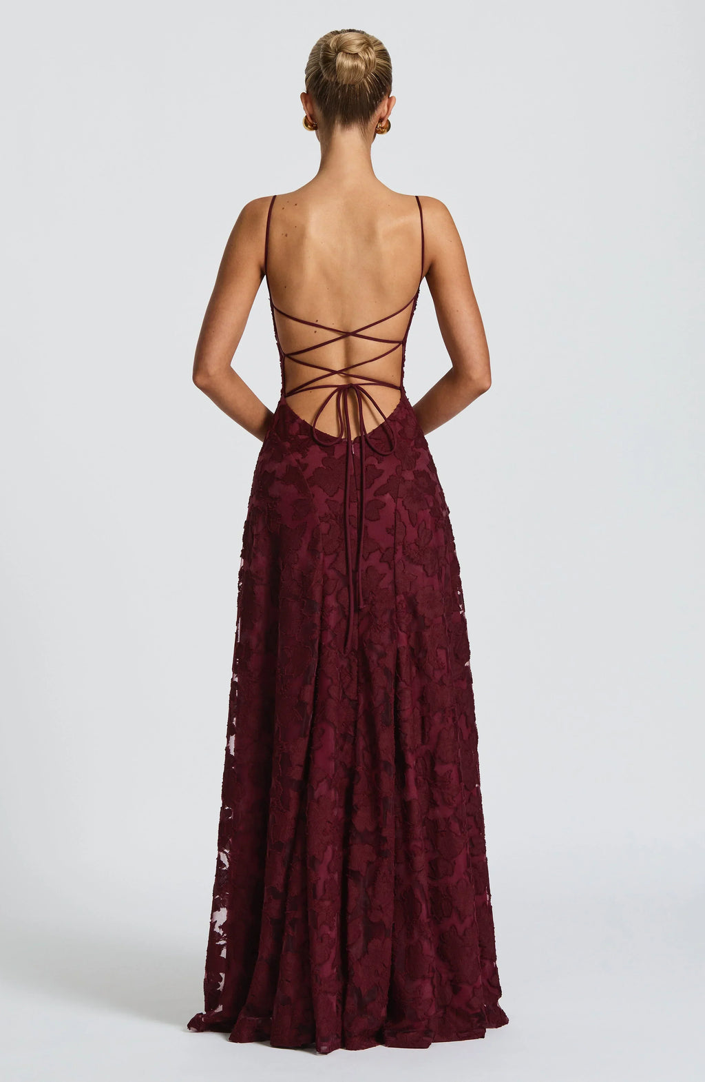 Zenviro – Vloeiende elegantie in tijdloze maxi-stijl