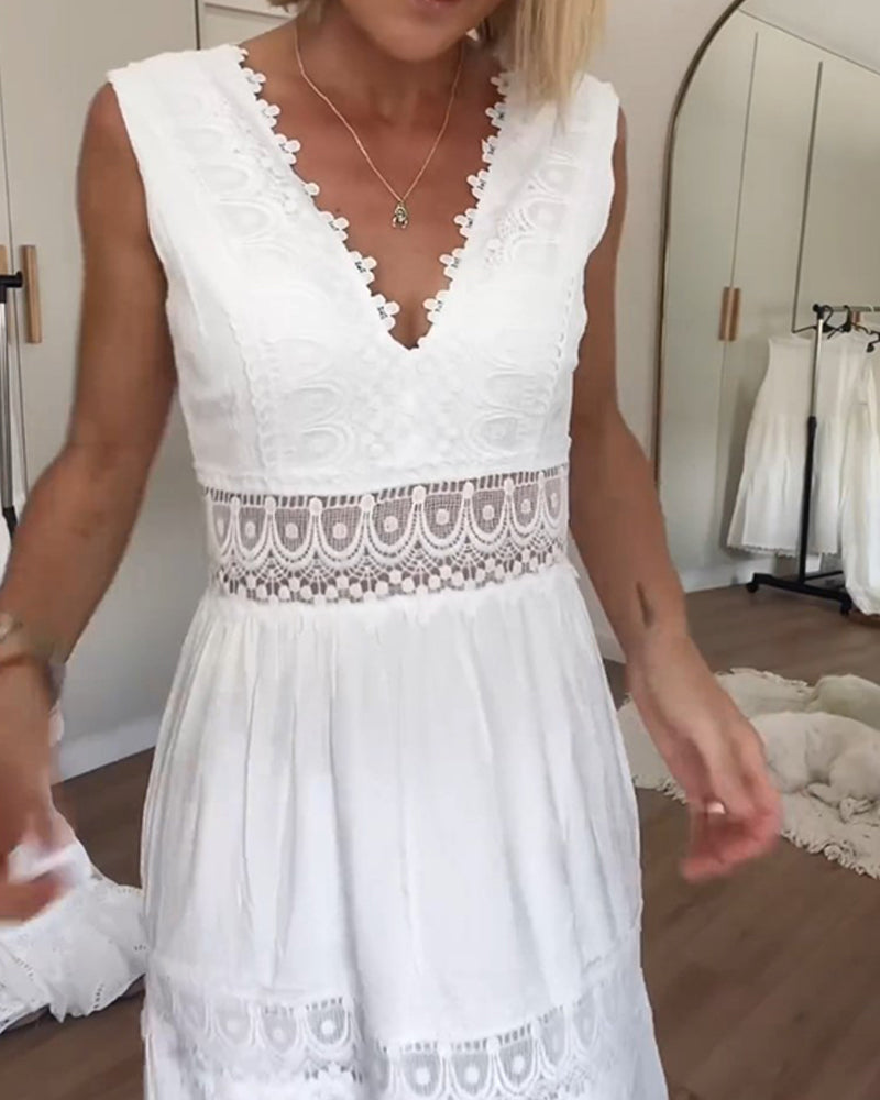Zenviro – Mouwloze boho-midijurk met kanten details